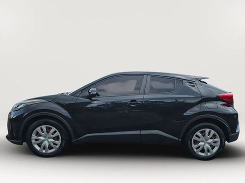 Used 2021 Toyota C-HR LE FWD image 5