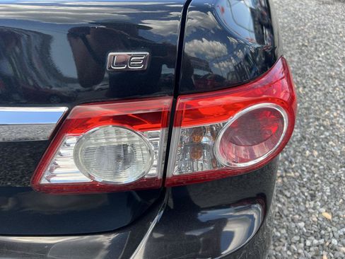 Used 2012 Toyota Corolla LE FWD image 40