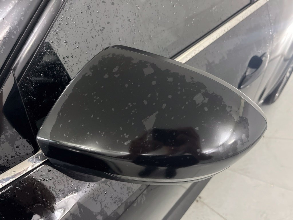 Used 2024 Nissan Pathfinder SL AWD/4WD image 14