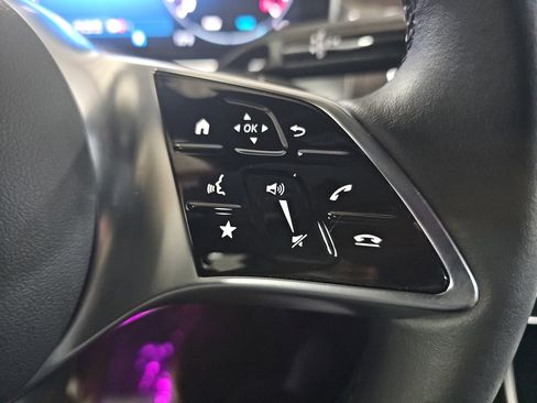 Certified 2026 Mercedes-Benz GLC 300 image 18