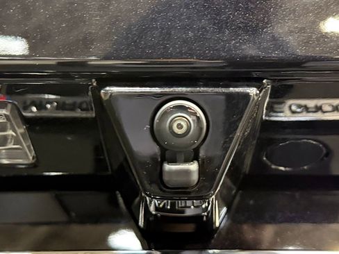 New 2026 Lincoln Navigator Reserve w/ Jet Appearance Package AWD/4WD image 26