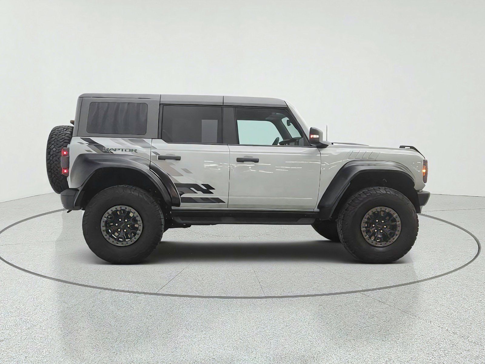 Used 2022 Ford Bronco Raptor AWD/4WD image 4