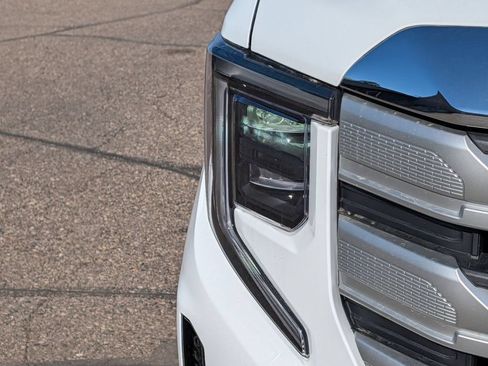 New 2026 GMC Sierra 1500 SLE AWD/4WD image 5