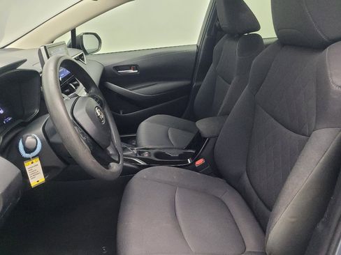 Used 2020 Toyota Corolla LE image 17