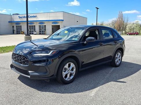 Used 2024 Honda HR-V LX image 3