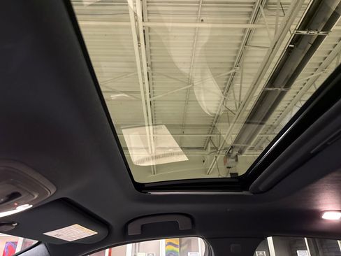 Certified 2025 INFINITI QX55 Essential image 21