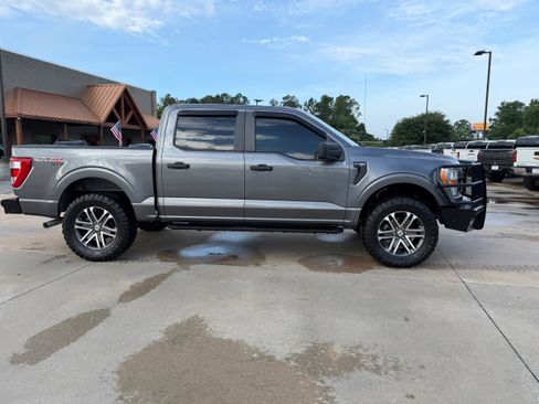 Used 2021 Ford F150 XL w/ STX Appearance Package AWD/4WD image 4