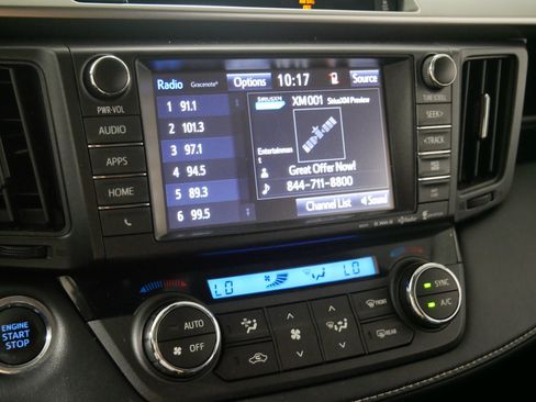Used 2016 Toyota RAV4 Limited AWD/4WD image 22