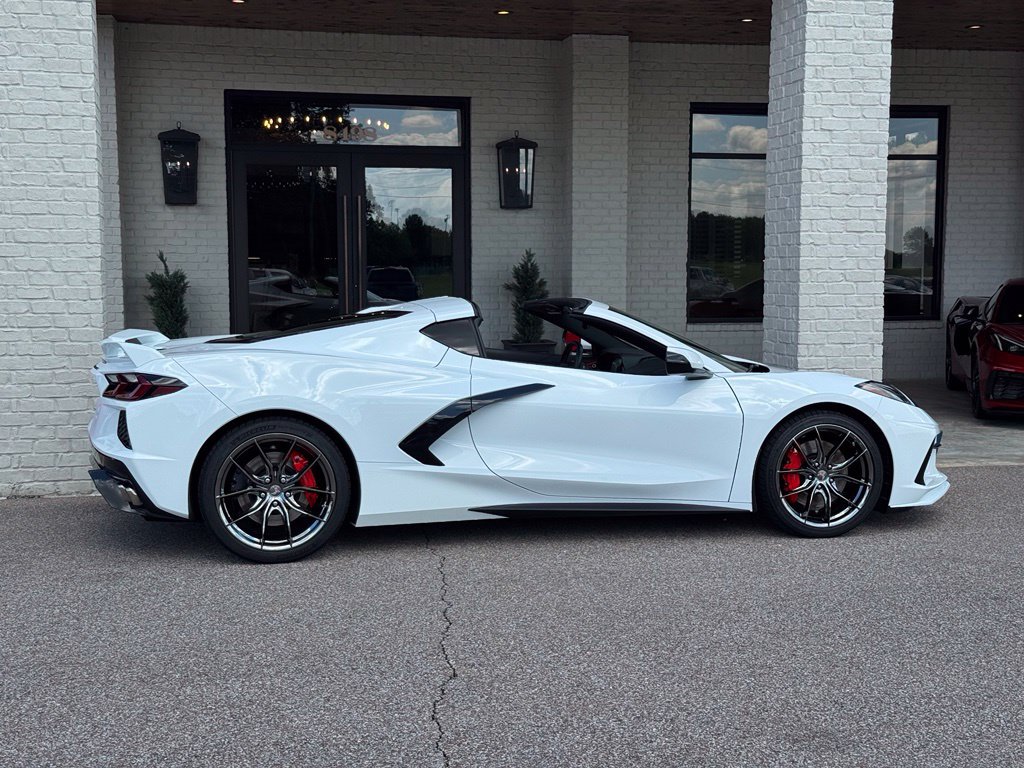 Used 2021 Chevrolet Corvette Stingray Preferred Cpe w/ Z51 Performance Package RWD image 21