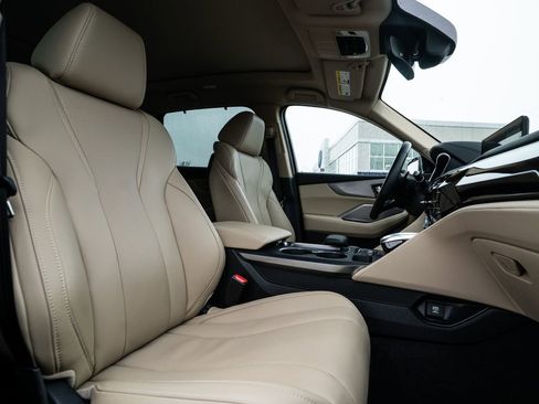 Certified 2023 Acura MDX SH-AWD w/ Technology Package image 18