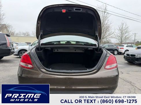 Used 2015 Mercedes-Benz C 300 4MATIC Sedan image 12