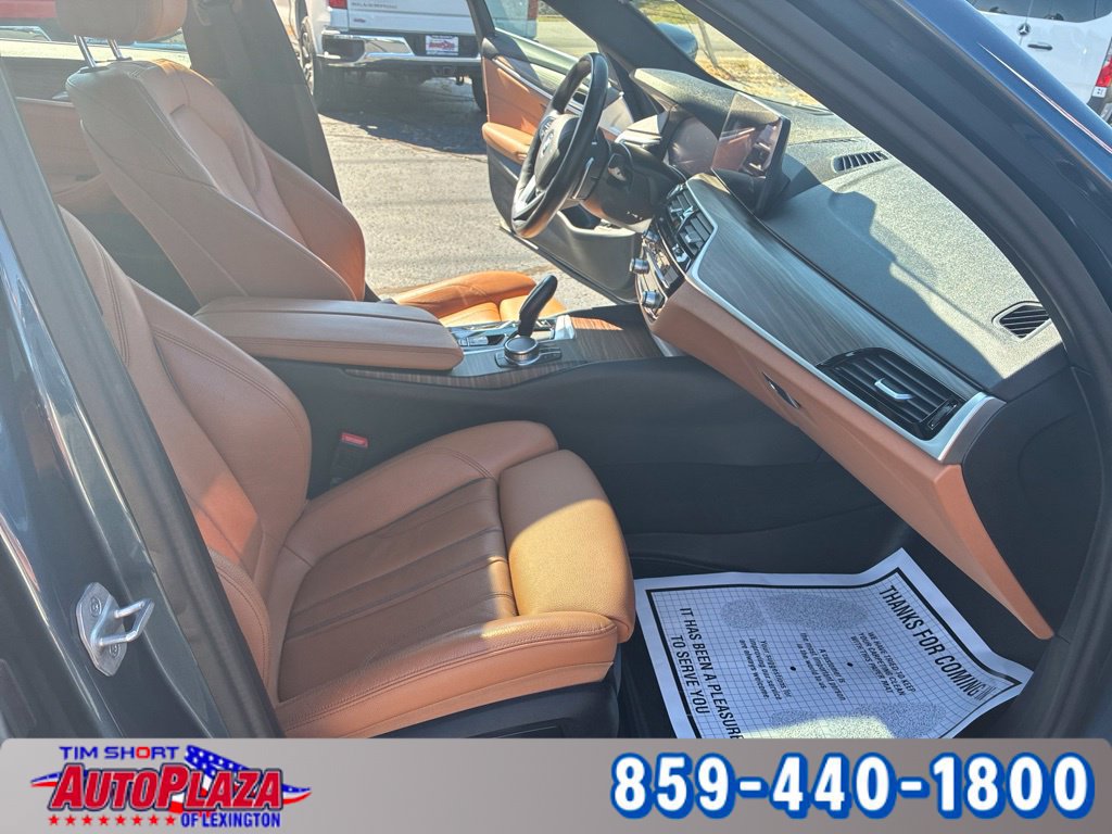 Used 2023 BMW 540i xDrive AWD/4WD image 23