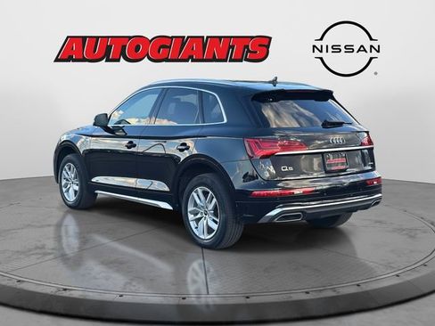 Used 2022 Audi Q5 2.0T Premium w/ Convenience Package image 5