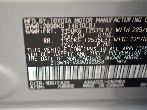 Used 2025 Toyota RAV4 XLE FWD image 24