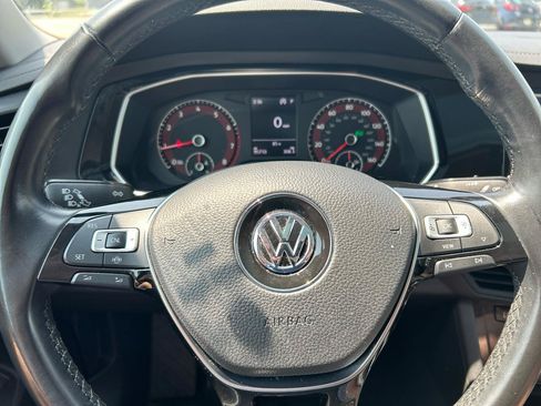 Used 2019 Volkswagen Jetta SE FWD image 11