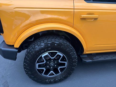 Used 2022 Ford Bronco Outer Banks AWD/4WD image 11