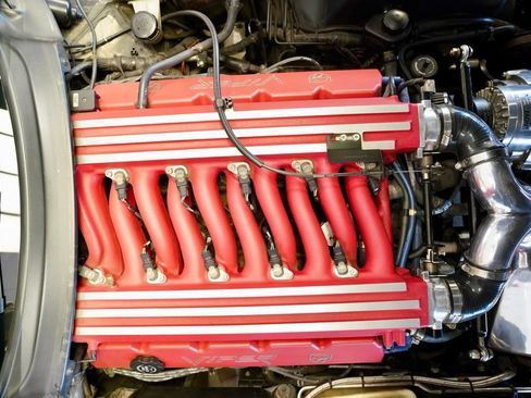 Used 2002 Dodge Viper GTS RWD image 26