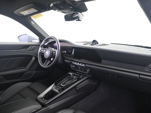 Certified 2026 Porsche 911 Carrera GTS RWD image 18