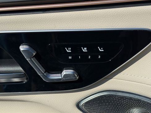 Used 2023 Mercedes-Benz EQS 450+ 4MATIC SUV image 11