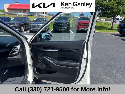 Used 2024 Kia Seltos S AWD/4WD image 57