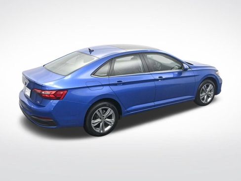 Used 2024 Volkswagen Jetta SE FWD image 34