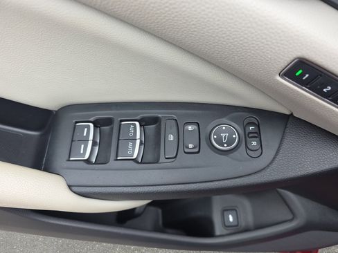 Used 2018 Honda Accord Touring image 26