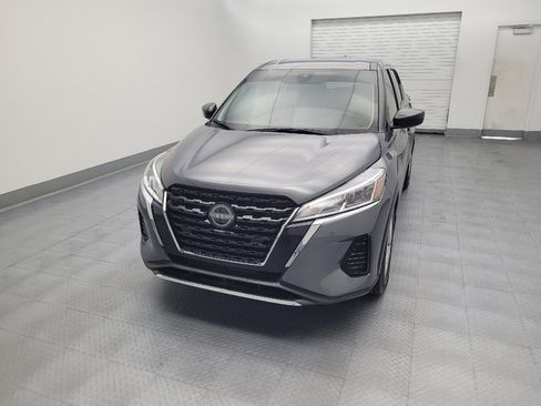 Used 2024 Nissan Kicks S FWD image 15