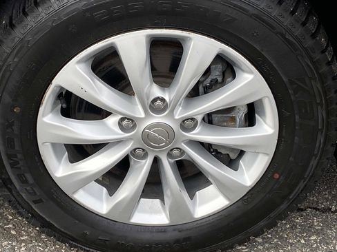 Used 2019 Chrysler Pacifica Touring-L FWD image 25