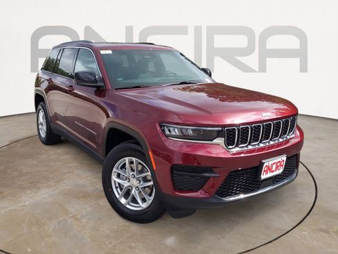 New 2026 Jeep Grand Cherokee Laredo X RWD image 4