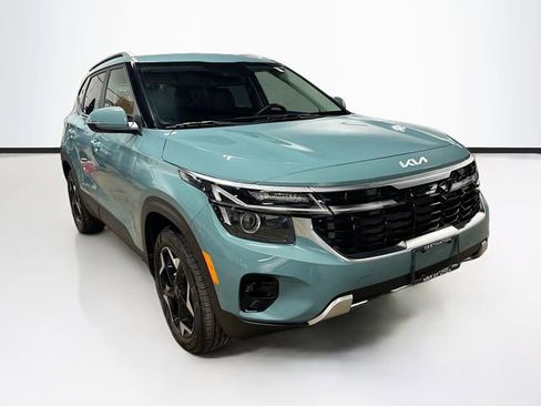 Used 2024 Kia Seltos EX AWD/4WD image 1