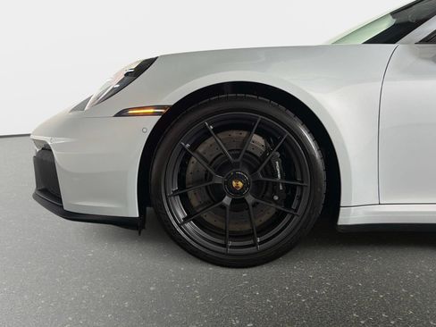 Used 2026 Porsche 911 Targa 4 GTS AWD/4WD image 23