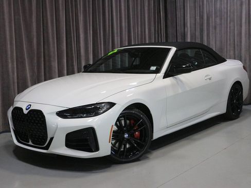 Certified 2024 BMW 440i xDrive Convertible w/ Premium Package image 1