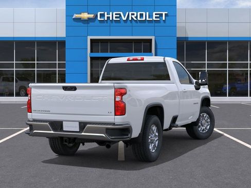 New 2026 Chevrolet Silverado 3500 LT image 4