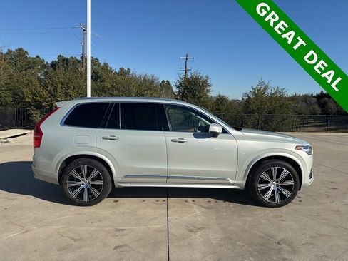 Used 2020 Volvo XC90 T6 Inscription w/ Protection Package Premier image 4