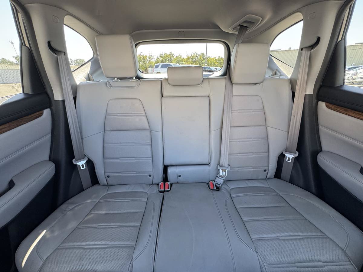 Used 2017 Honda CR-V Touring image 37