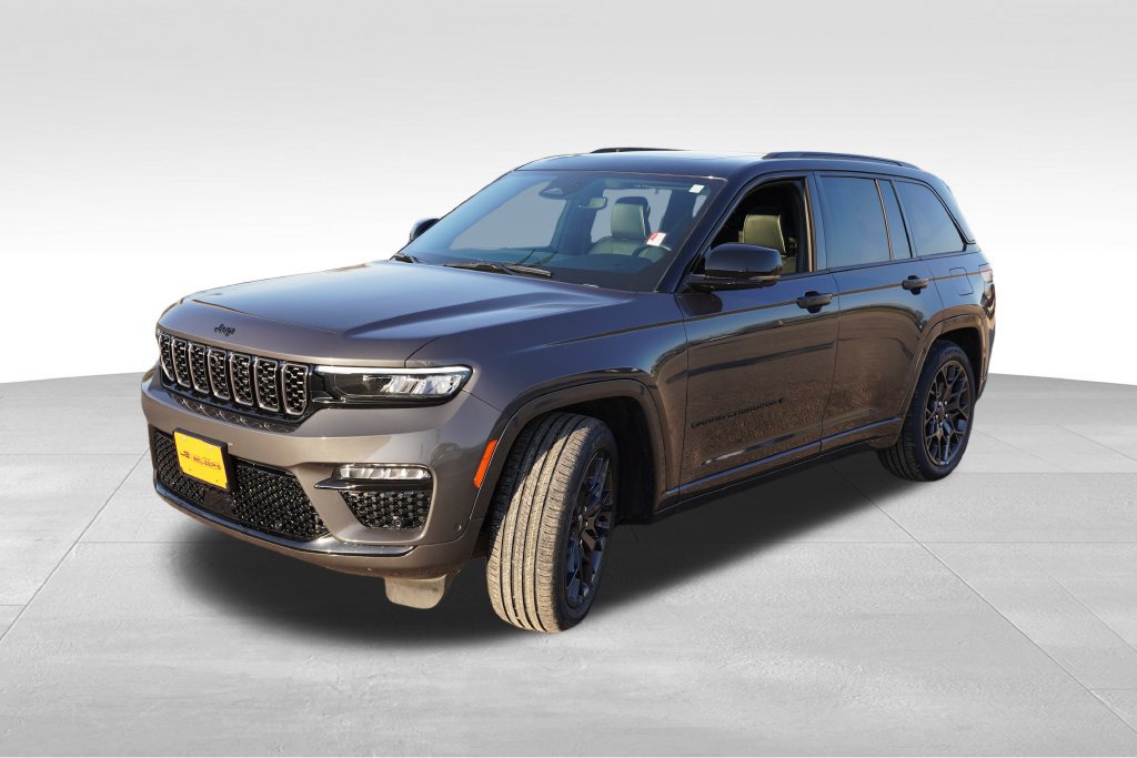 Certified 2025 Jeep Grand Cherokee Summit w/ Obsidian Package AWD/4WD image 12