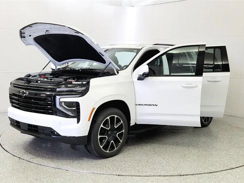 New 2026 Chevrolet Suburban RST w/ Comfort Package image 10