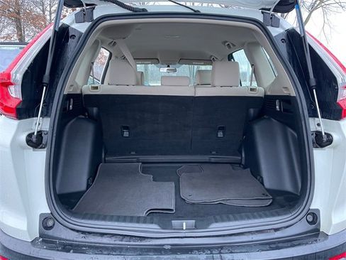 Used 2017 Honda CR-V LX image 16