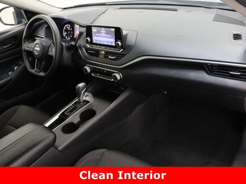 Used 2024 Nissan Altima 2.5 S image 34