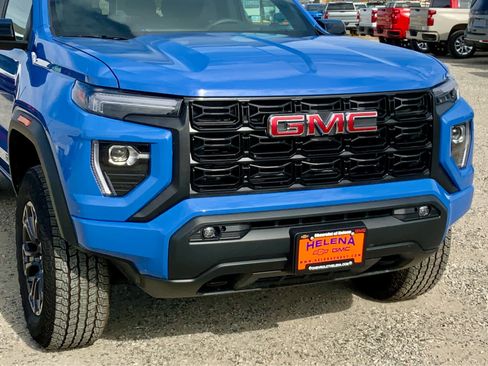 New 2025 GMC Canyon Elevation w/ Convenience Package image 12
