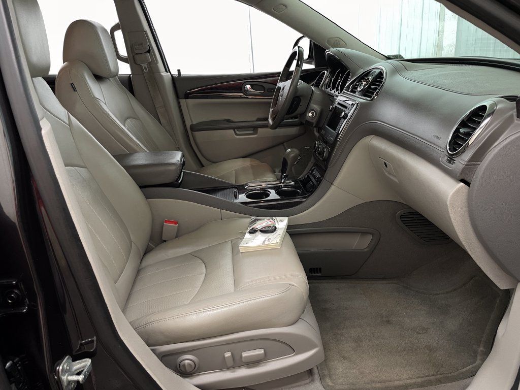 Used 2017 Buick Enclave Premium w/ Experience Buick Package AWD/4WD image 40