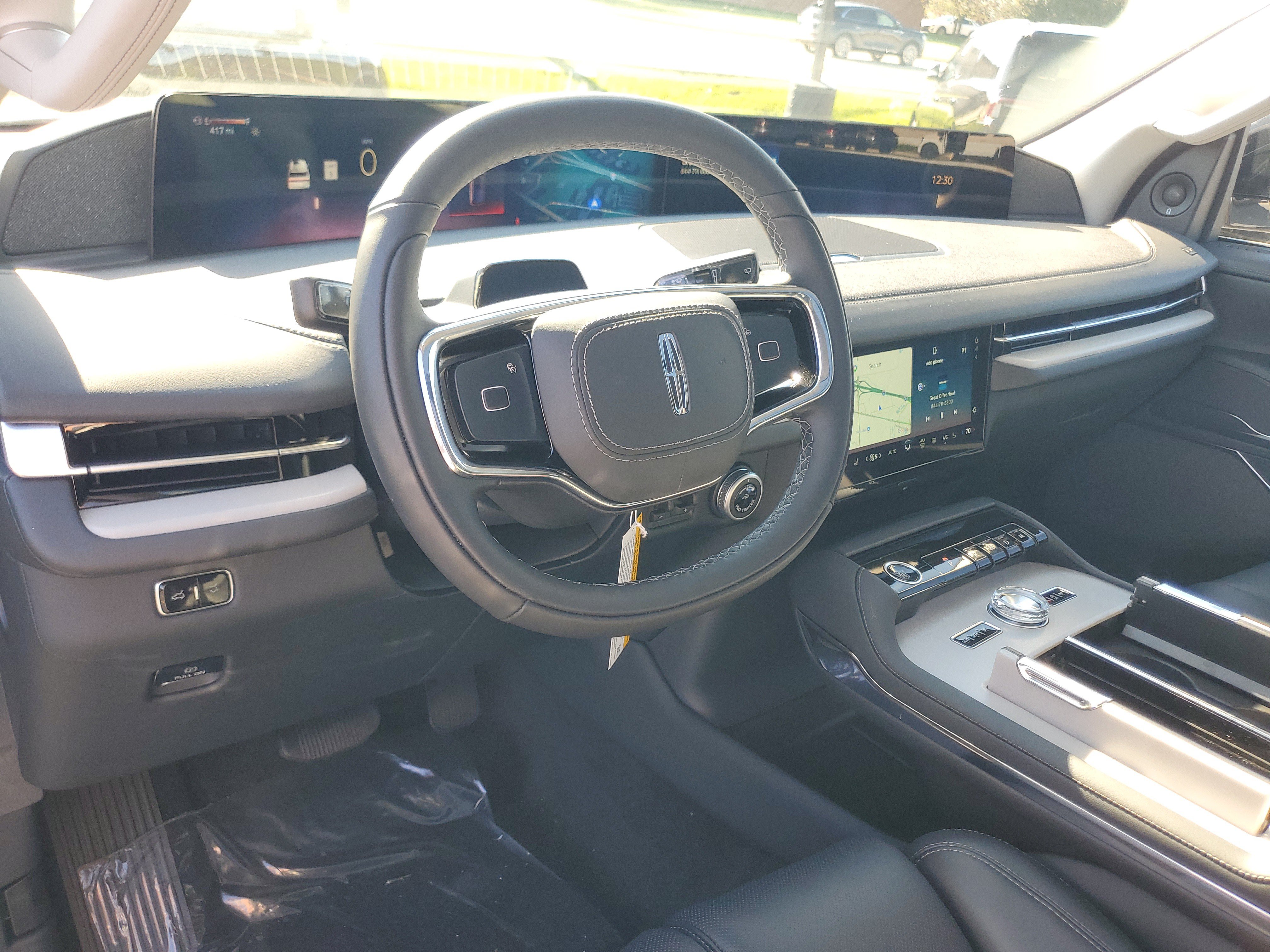 New 2027 Lincoln Navigator Reserve AWD/4WD image 14