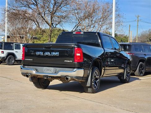 Used 2025 RAM 1500 Laramie image 7