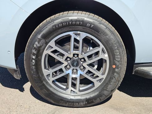 New 2025 Ford Expedition Active RWD image 7