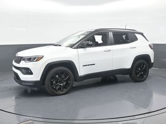 Used 2023 Jeep Compass Altitude video 2
