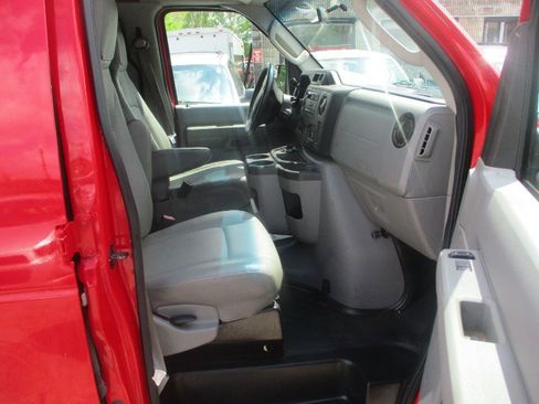 Used 2011 Ford E-150 and Econoline 150 w/ Commercial Cargo Van Pkg image 7