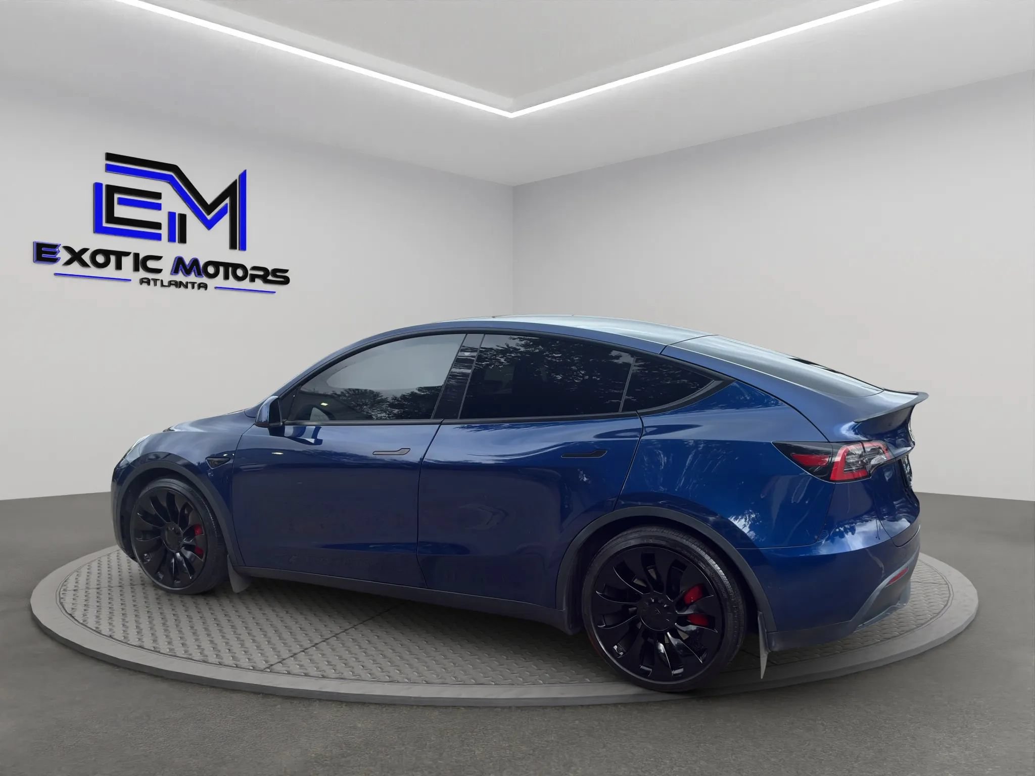 Used 2022 Tesla Model Y Performance AWD/4WD image 3