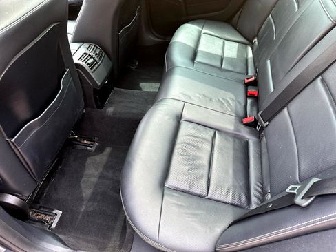 Used 2014 Mercedes-Benz E 350 Sedan w/ Premium 1 Package image 24