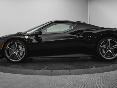 Used 2022 Ferrari 296 GTB RWD image 4