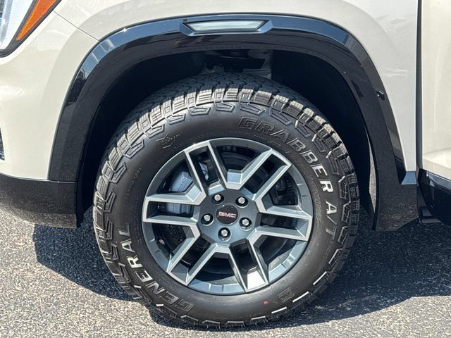 New 2027 GMC Terrain AT4 w/ Technology Package II AWD/4WD image 28
